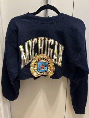 Vintage 90s University of Michigan Wolverines Raw Hem Cropped Crewneck Sweatshir